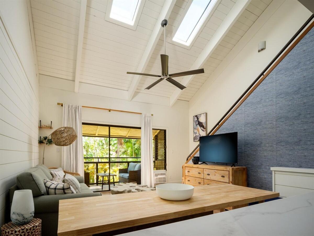 Newly Remodeled Luxury Condo — Sleeps 7 Kihei Exterior photo